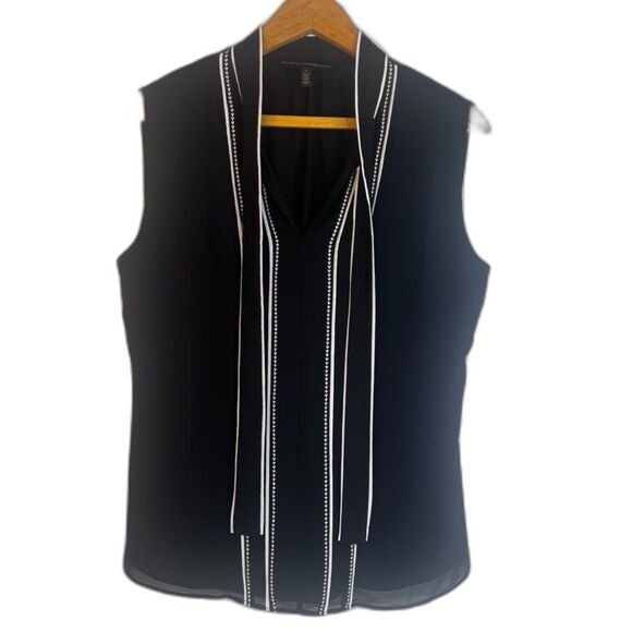 White House Black Market Sleeveless Tie Front Contrast Trim Tank Blouse Size 4 - Picture 1 of 12